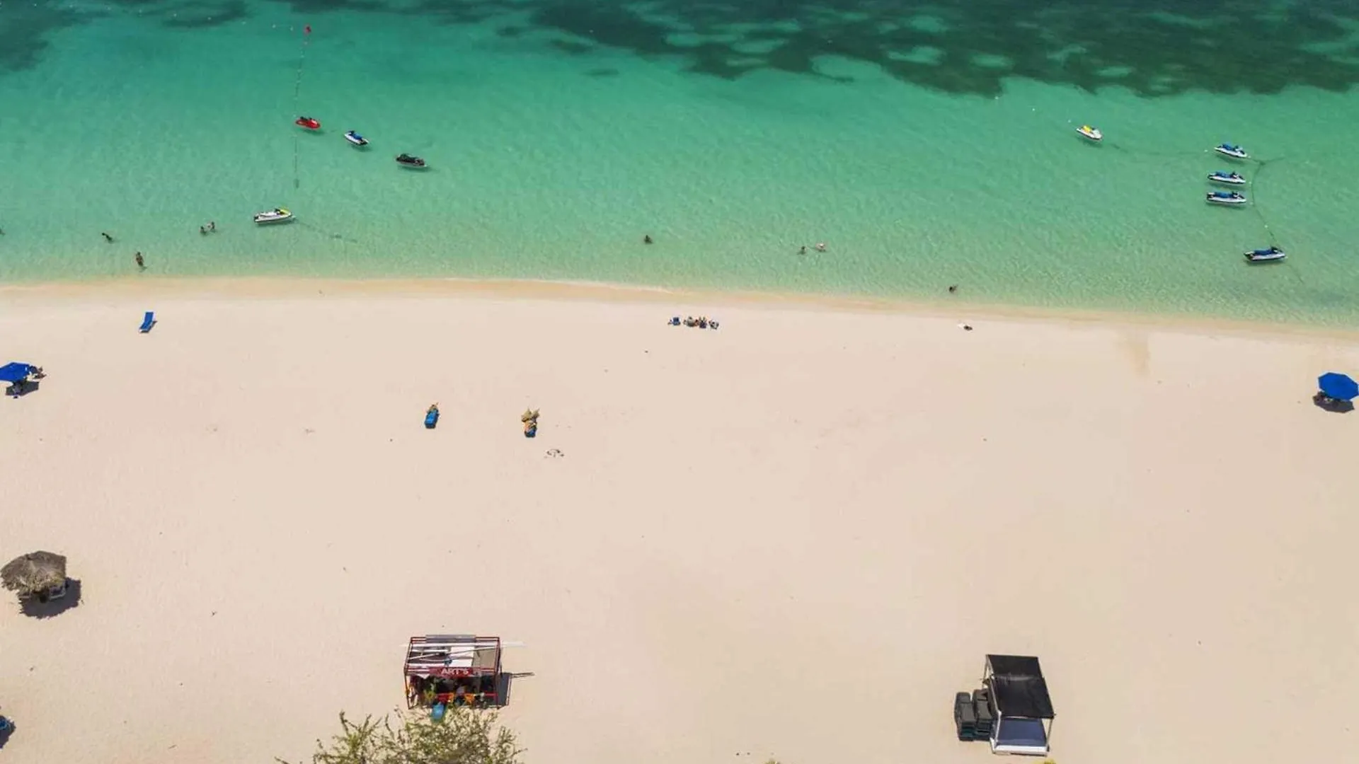 Beachfront - Emerald View 1Br Condo - P314 Palm Beach 0*,  Aruba