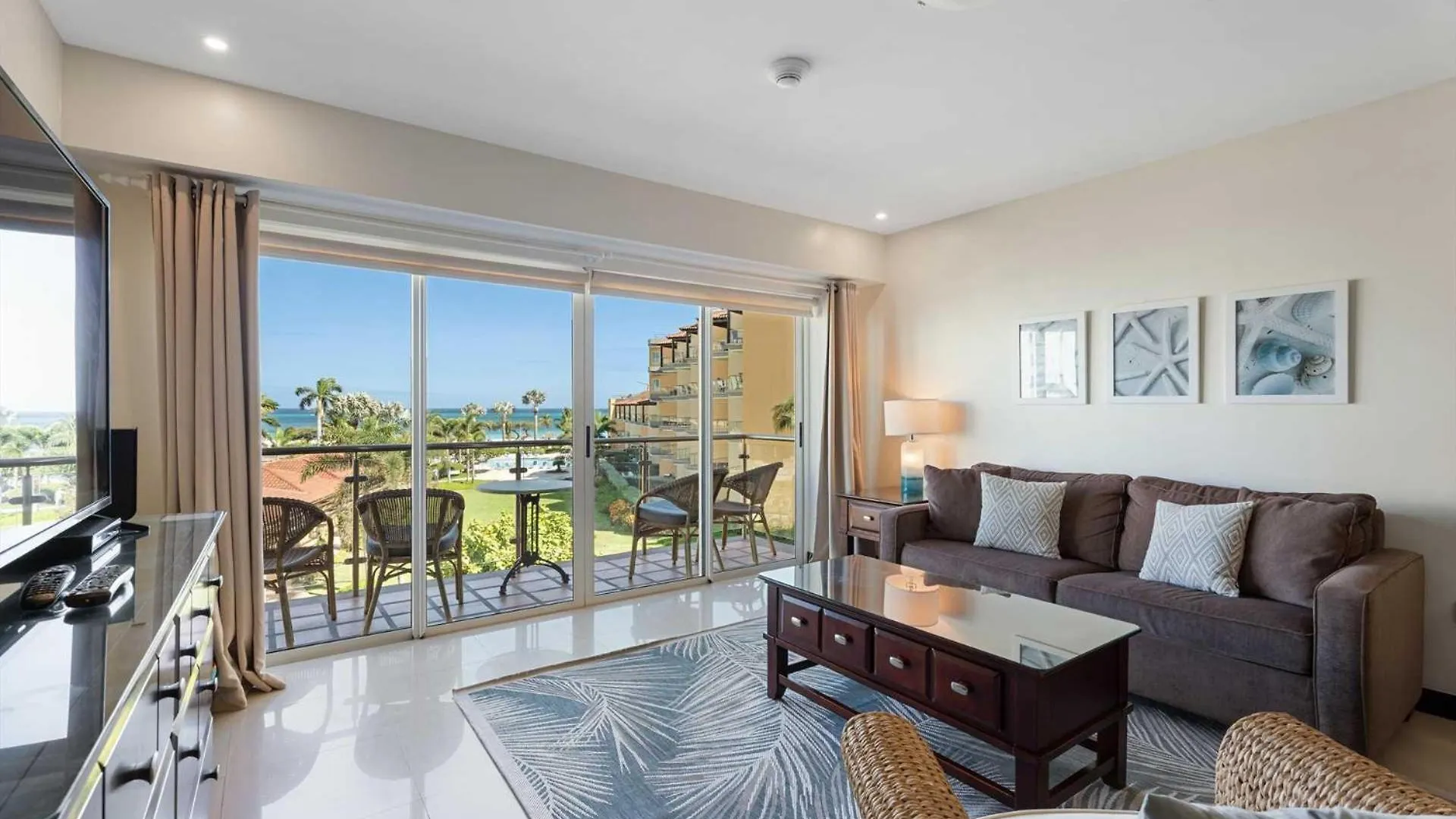 Beachfront - Emerald View 1Br Condo - P314 Παλμ Μπιτς